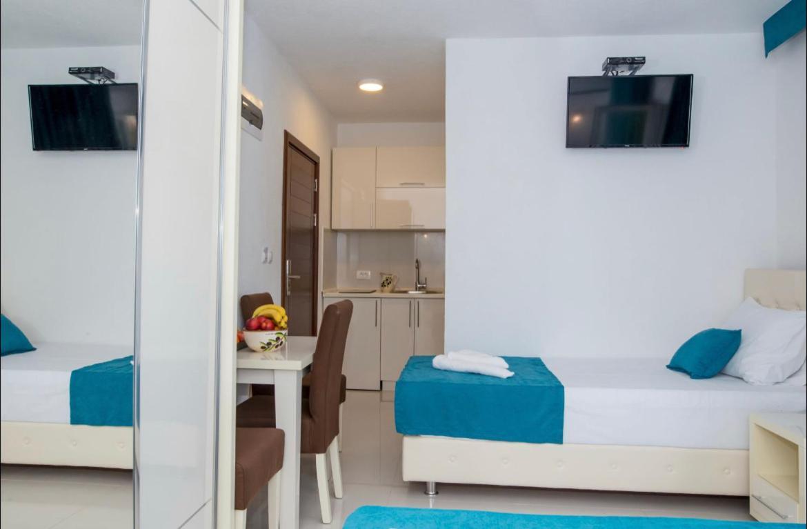 Apartmani Nela 苏托莫雷 外观 照片