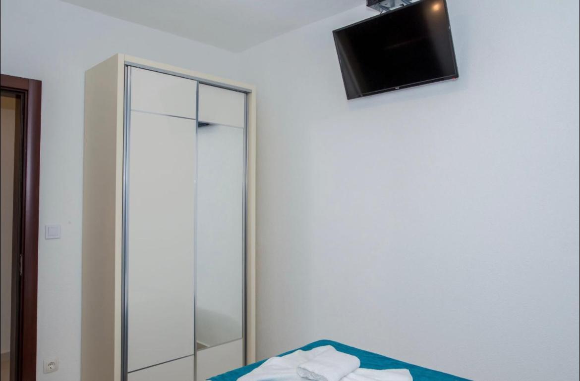 Apartmani Nela 苏托莫雷 外观 照片