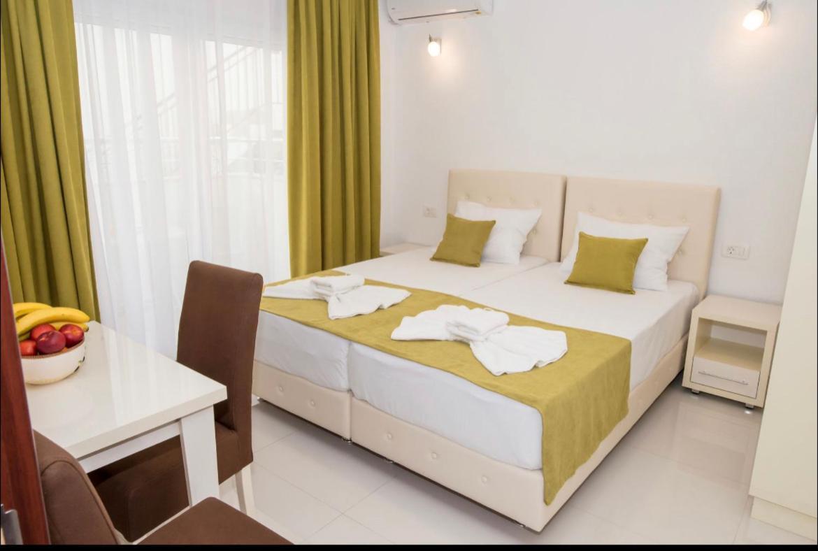 Apartmani Nela 苏托莫雷 外观 照片