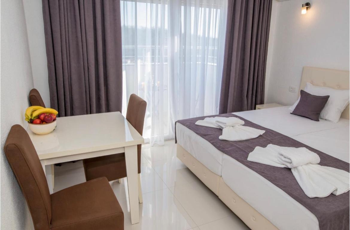Apartmani Nela 苏托莫雷 外观 照片